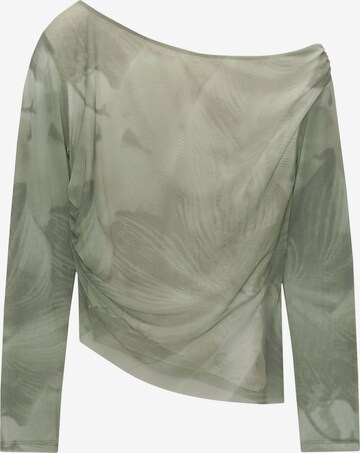 Pull&Bear Shirt in Groen: voorkant