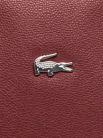 LACOSTE Poodlemiskott 'Lacoste Sac à Bandoulière Femme Bordeaux', värv punane