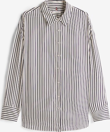 balta Tommy Hilfiger Curve Palaidinė: priekis