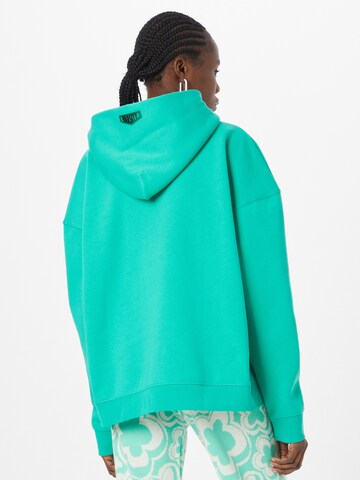 The Couture Club Sweatshirt in Groen