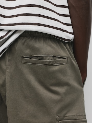 Pull&Bear Zúžený Kapsáče – zelená