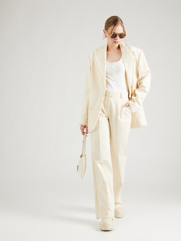 ONLY Top 'ONLLIVE LOVE' in White