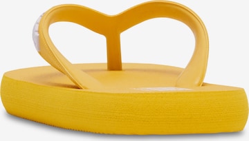 Claquettes / Tongs Hummel en jaune