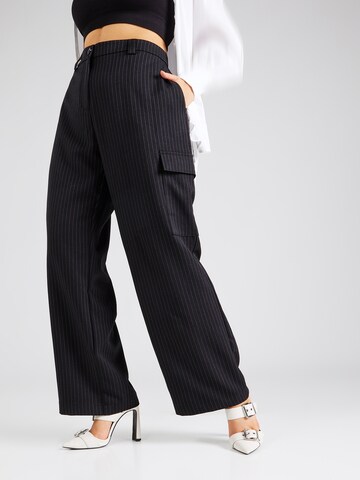 Wide Leg Pantalon cargo Noisy May Curve en noir : devant