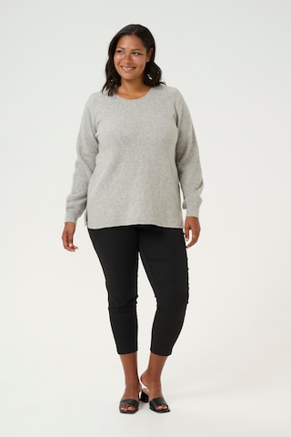 KAFFE CURVE Pullover 'Adina' in Grau