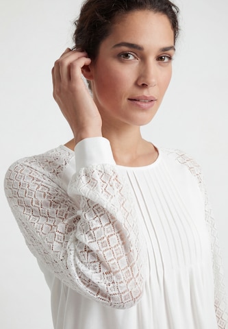 Chemisier usha BLACK LABEL en blanc