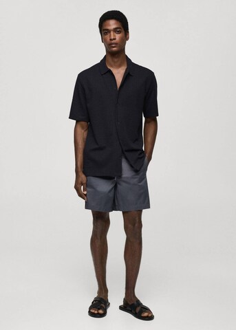 MANGO MAN Regular Shorts 'Rey' in Blau