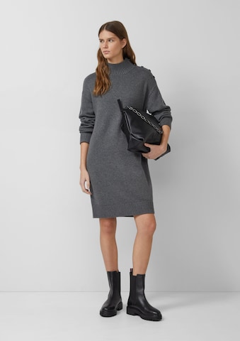 Robes en maille s.Oliver en gris