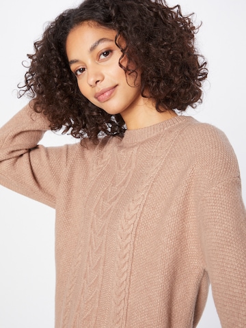 ABOUT YOU Sweater 'Ragna' in Brown