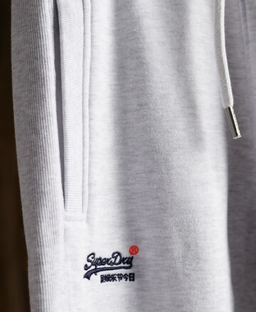 Superdry Tapered Broek in Wit