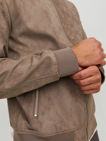 Veste mi-saison JACK & JONES en marron