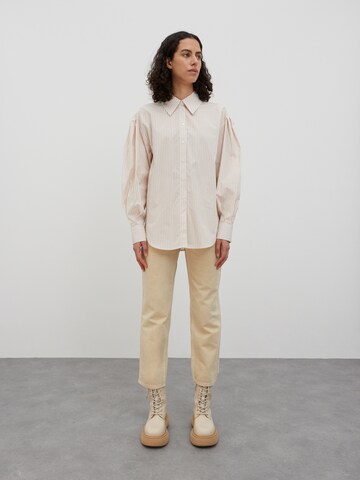 EDITED Blouse 'Jaiden' in Beige