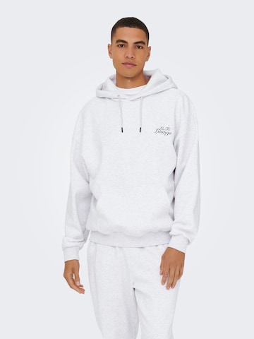 Sweat-shirt 'ONSCERES CHILL' Only & Sons en gris : devant
