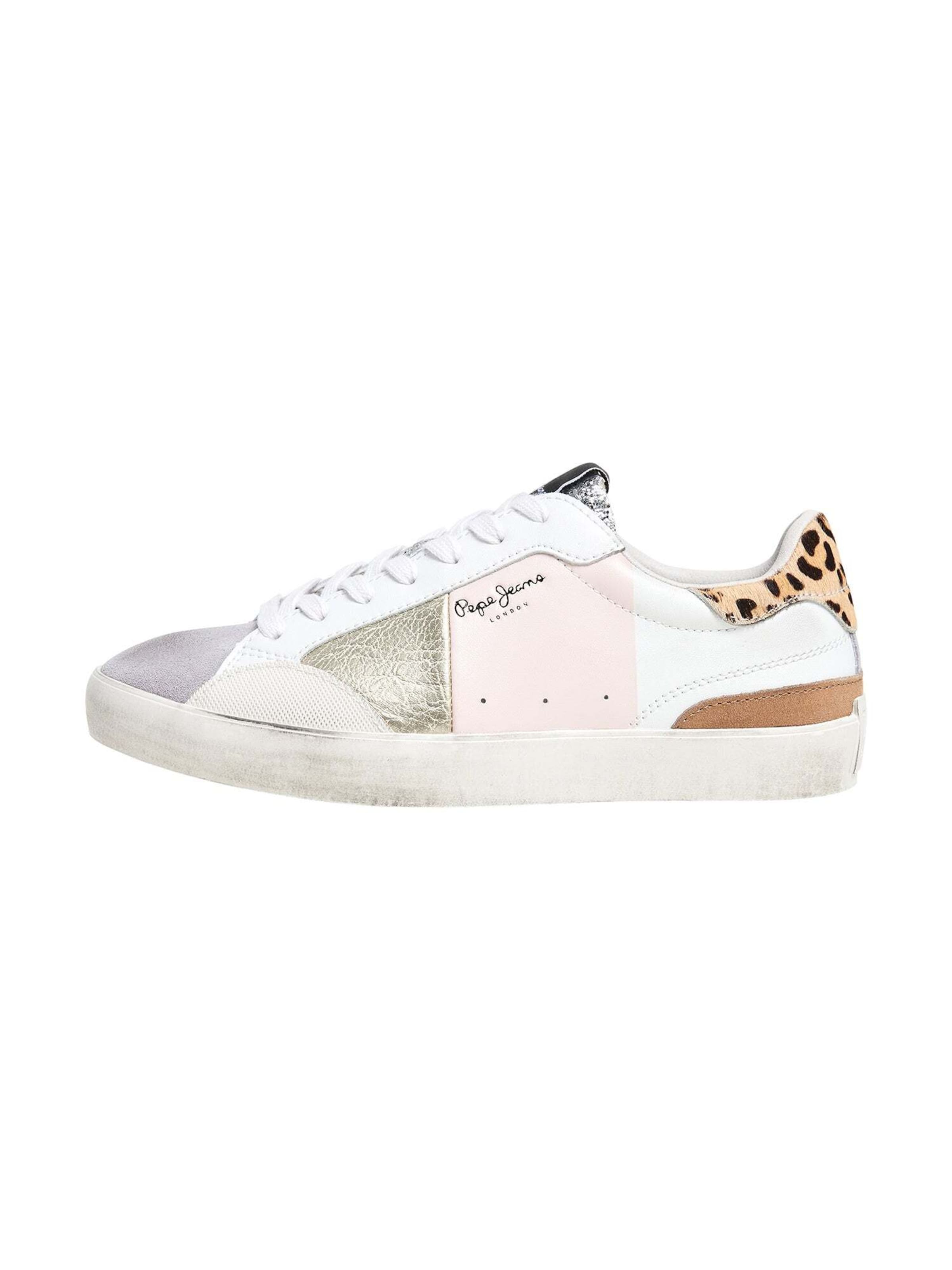 Pepe Jeans Sneakers in White: front