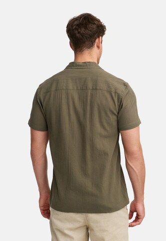 Coupe regular Chemise 'INWay' INDICODE JEANS en vert