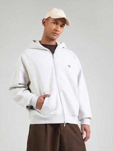 Giacca di felpa di Abercrombie & Fitch in grigio: frontale