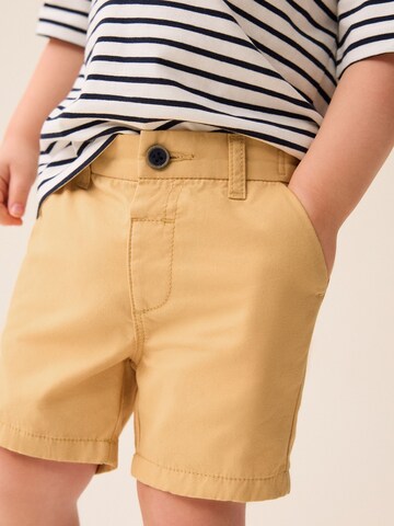 Next Regular Shorts in Gelb