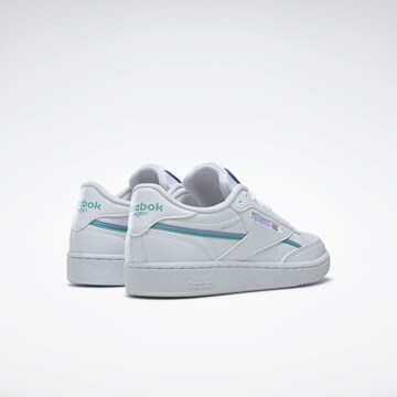 Sneaker low 'Club C 85' de la Reebok pe alb