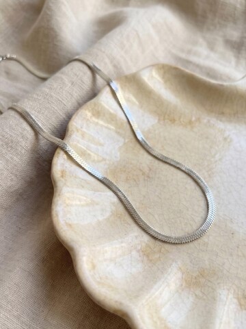 Kamakula Necklace in Silver