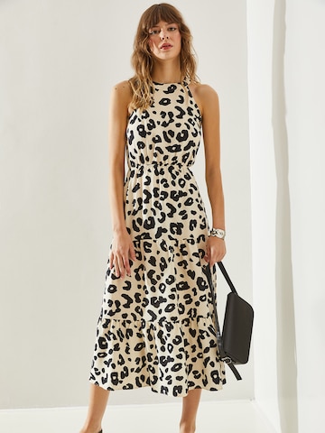 Bianco Lucci Kleit, värv beež