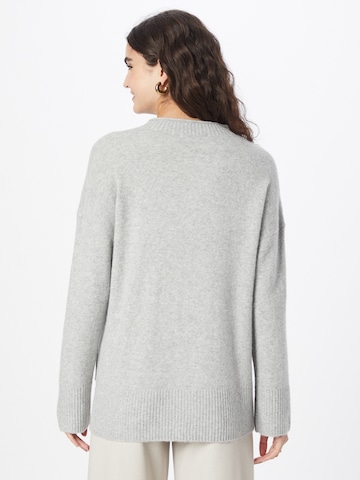 ESPRIT Пуловер в сиво