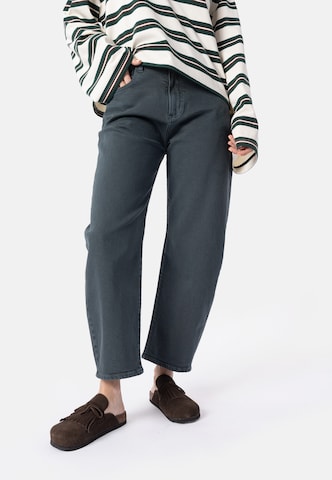 Elias Rumelis Barrel Jeans 'Yoana' in Blau: Vorderseite