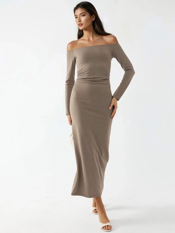 Robe Busem en beige