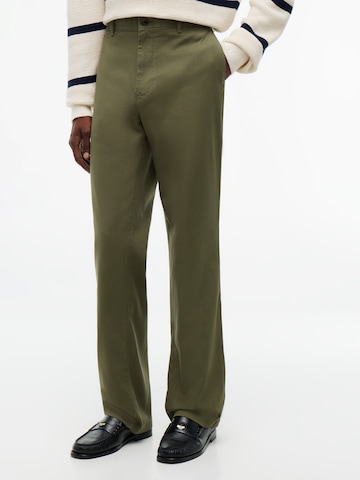 regular Pantaloni chino 'DOVER' di TOMMY HILFIGER in verde: frontale