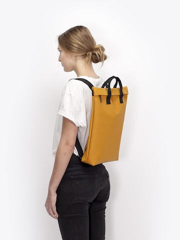 Ucon Acrobatics Backpack 'Till Lotus' in Yellow