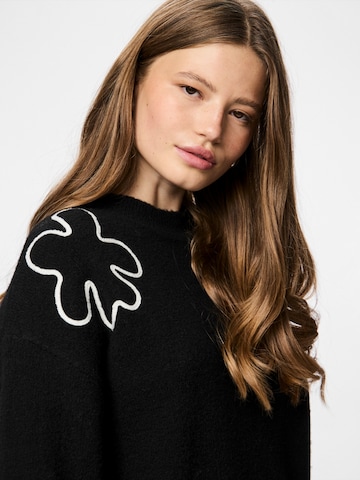 PIECES - Jersey 'PCROSA' en negro