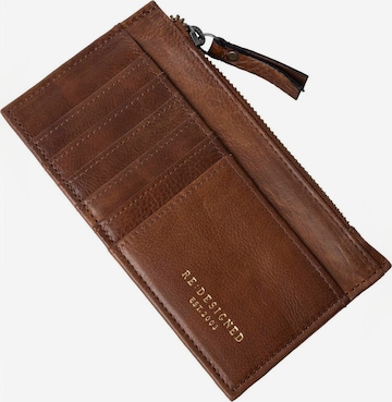 RE:DESIGNED Wallet ' Sonje ' in Braun: Vorderseite