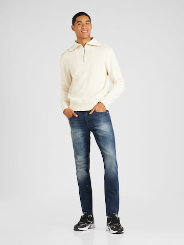 Banana Republic Pullover in Beige