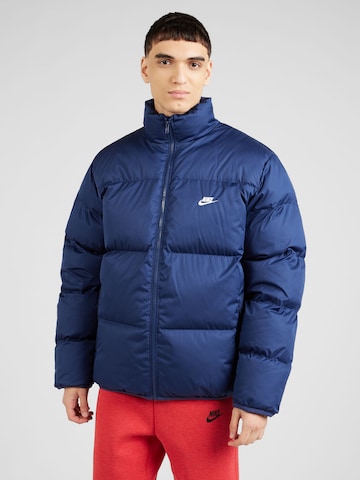 Veste d’hiver 'Club' Nike Sportswear en bleu : devant