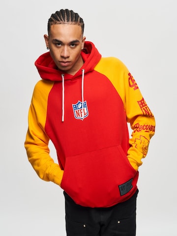 Recovered Sweatshirt 'NFL Chiefs 1993' in Gelb