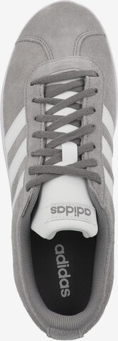 ADIDAS ORIGINALS Sneaker 'Court 2.0' in Grau