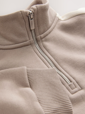 Next - Conjunto en beige