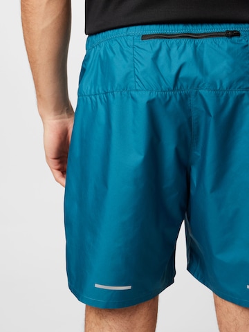 Regular Pantalon de sport THE NORTH FACE en bleu