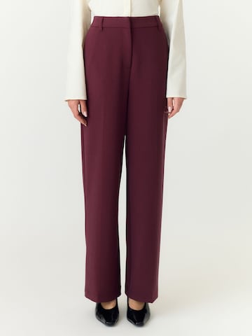 Wide leg Pantaloni 'YASLIKKA' di YAS in rosso: frontale