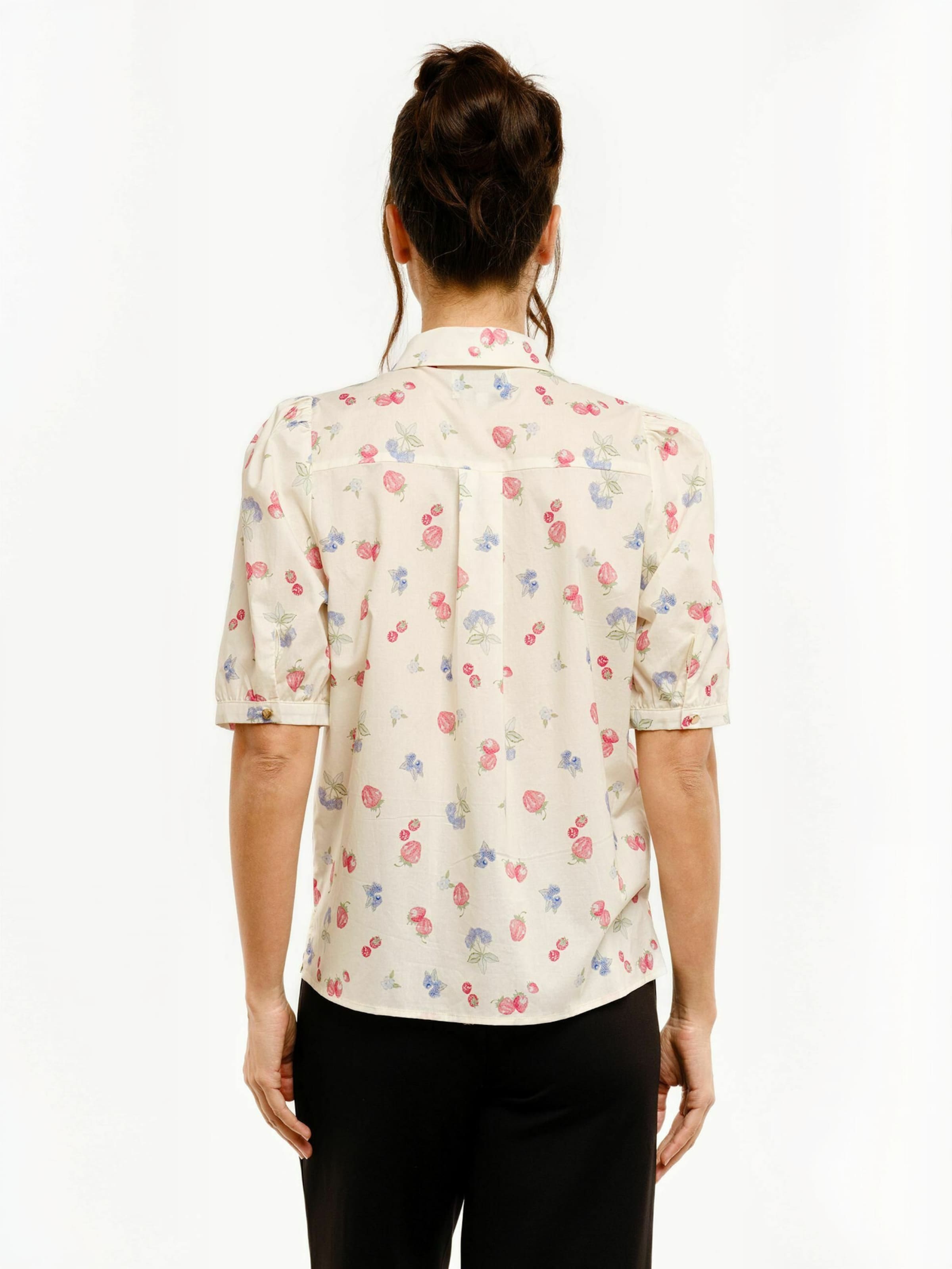 Liberte Essentiel Top ' FLORA ' in White