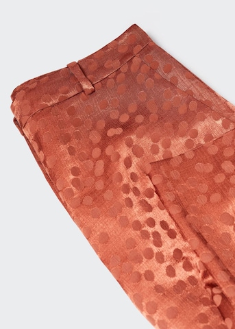 MANGO Szeroka nogawka Spodnie w kant 'Topete' w kolorze brązowy