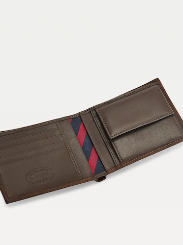 TOMMY HILFIGER Wallet 'Johnson' in Brown