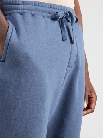 HOLLISTER Voľný strih Nohavice - Modrá