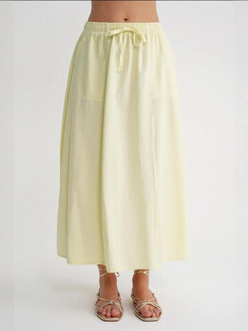 Gonna di MixRay in giallo: frontale