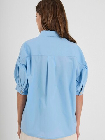 NORR Pusero 'Mae' värissä sininen