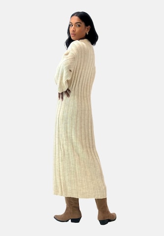 Elara Knitted dress in Beige