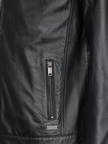 MUSTANG Between-Season Jacket 'Foster' in Black