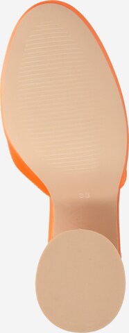 NLY by Nelly Pumps 'Cone' in Orange