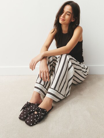 Next Hausschuh in Braun