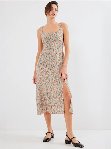 Abito di Bigdart in arancione: frontale