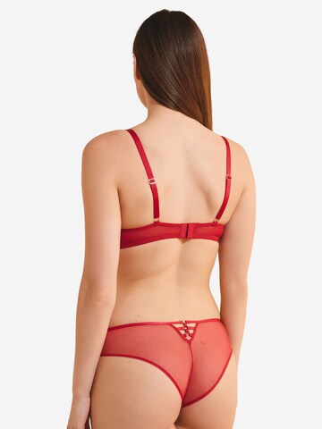 Invisible Soutien-gorge ETAM en rouge